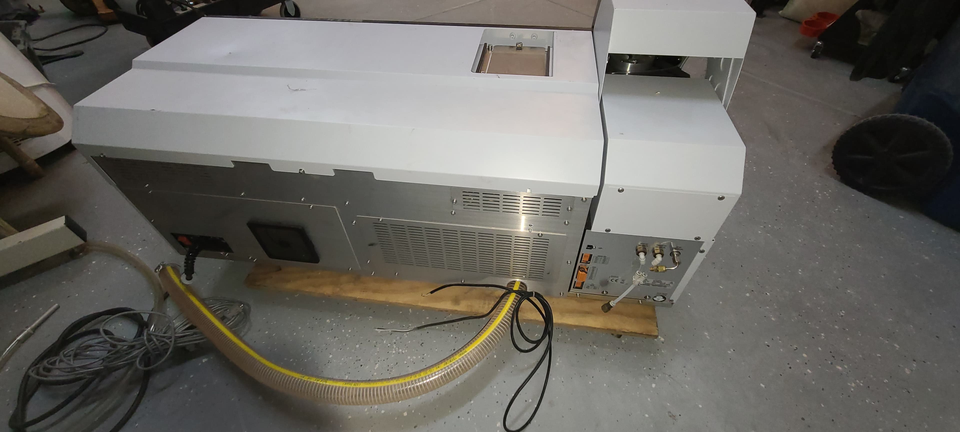 Listing product image 2 of 3