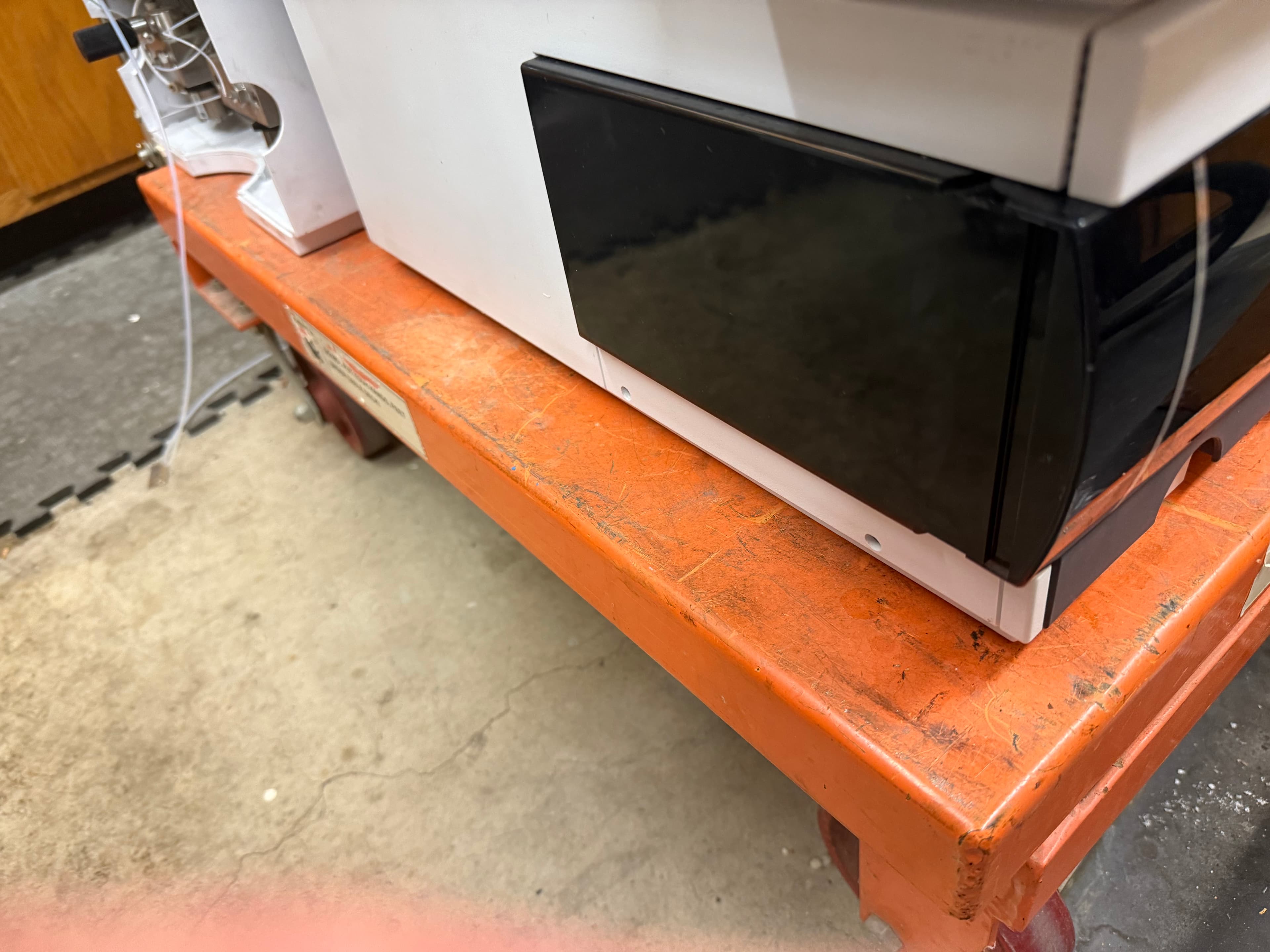 Listing product image 3 of 3